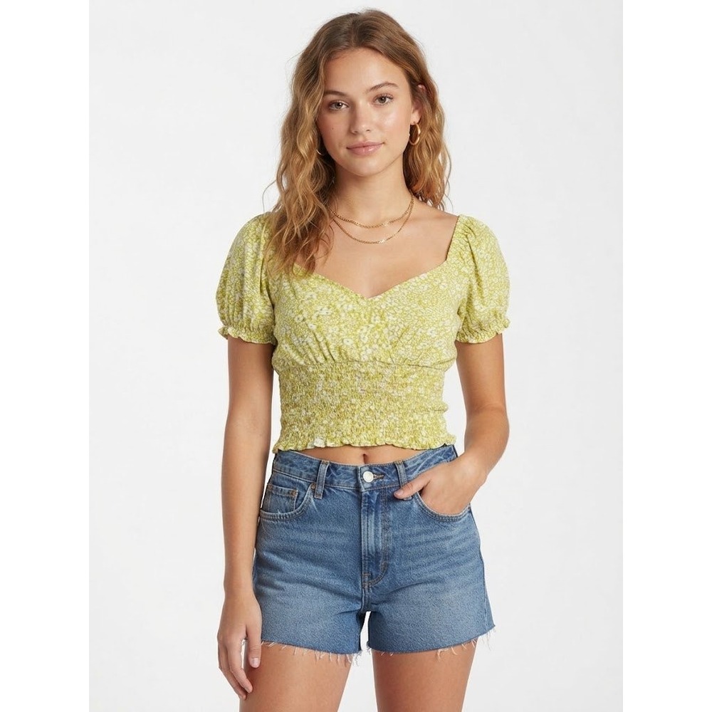 Billabong Crop Top Womens Large Green Floral Smocked Surplice V-Neck Excellent